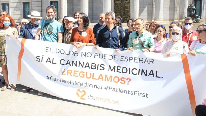 España da luz verde al cannabis medicinal: uso hospitalario y bajo prescripción especializada